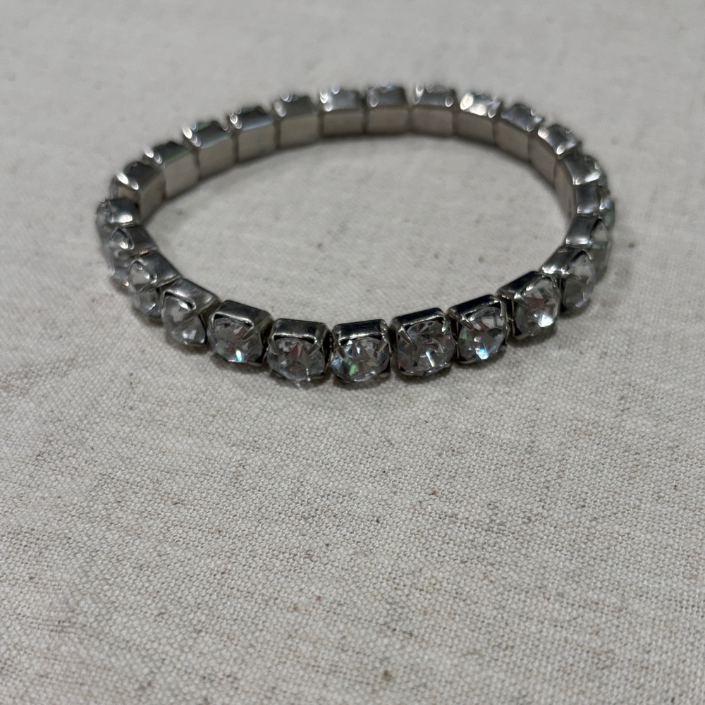 Silver large rhinestone Bracelet